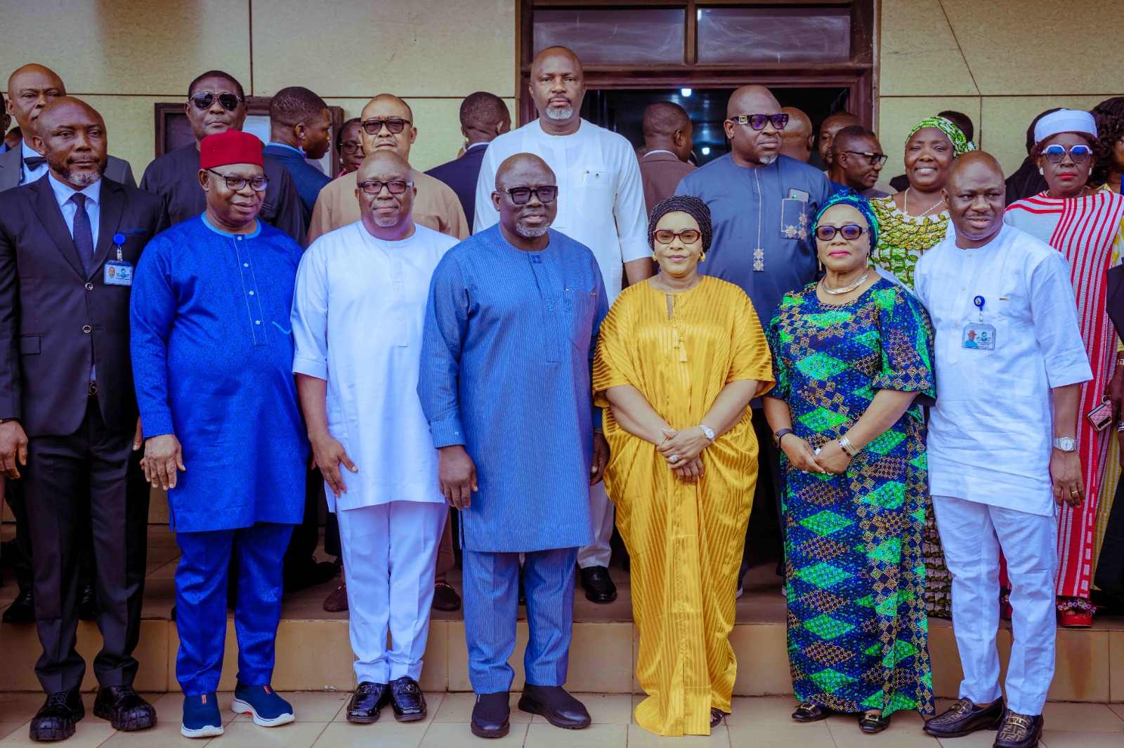 Delta State Governor, Rt. Hon. Sheriff Oborevwori (middle), his wife, Deaconess Tobore Oborevwori (3rd right), Deputy Governor, Sir. Monday Onyeme (2nd left), Speaker of the State House Assembly, Rt. Hon. Emomotimi Guwor (right), Deputy Speaker of the State House Assembly, Rt. Hon. Arthur Akpowowo (left), Principal Secretary to the Governor, Mrs. Lyna Ocholor (2nd right), her husband, Mr Harrison Ocholor (3rd left) and other Government functionaries during the retirement Thanksgiving service of Mrs Lyna Ocholor, former Clerk of the State House of Assembly on Tuesday, September 10, 2024