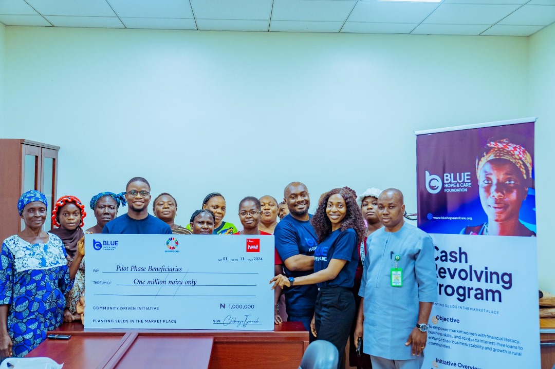 Group Photograph of Beneficiaries with Management Team of Blue Hope and Care Foundation.