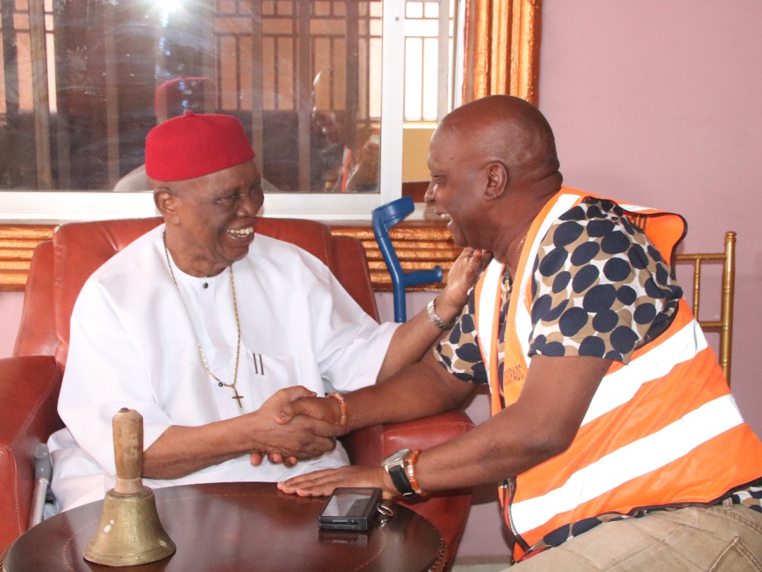 DESOPADEC EDP, Dr. Ebenezer Okorodudu visits Obi of Owa, HRM Dr. Emmanuel Efeizomor II during an inspection tour of projects in Ika North East