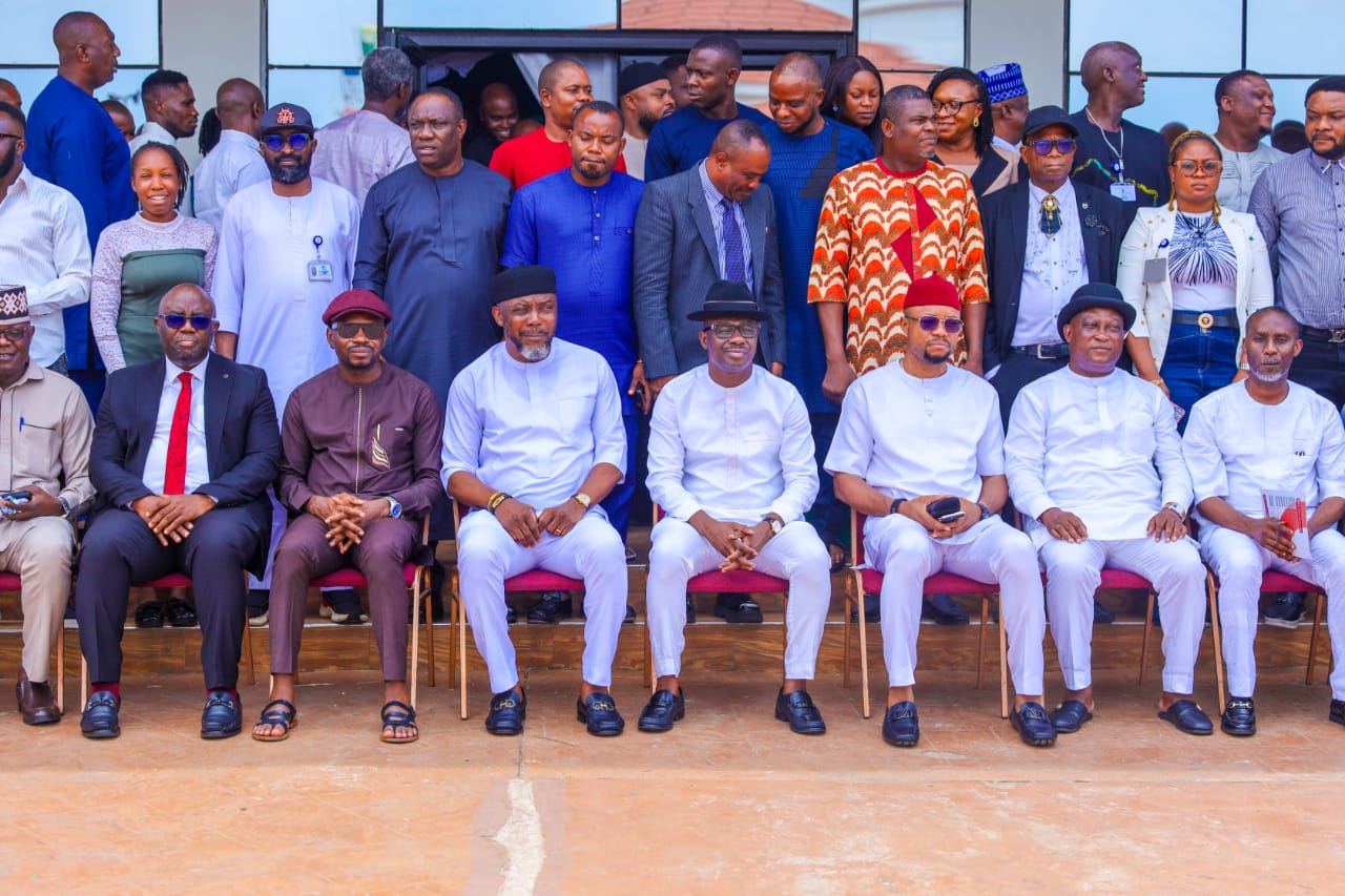 Delta Speaker, Rt. Hon. Emomotimi Guwor (middle) flanked by Lawmakers and top staff of the State Assembly at a capacity workshop organized for Legislative Aides.